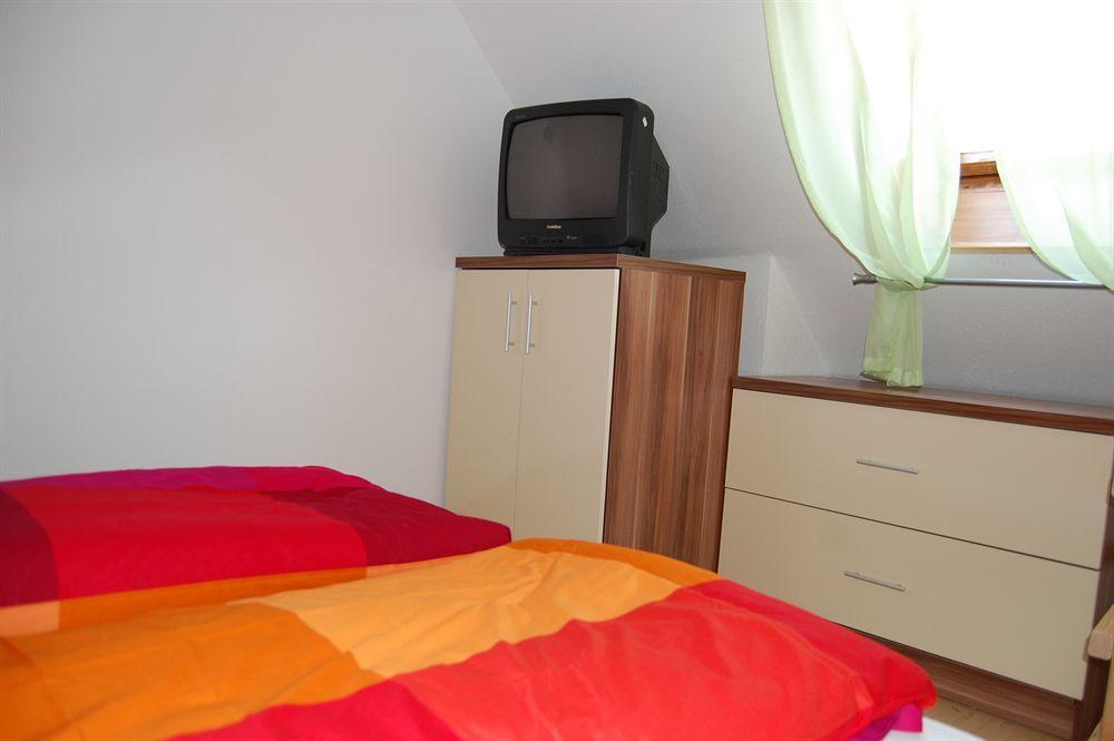 Belváros Apartmanház Sopron Esterno foto